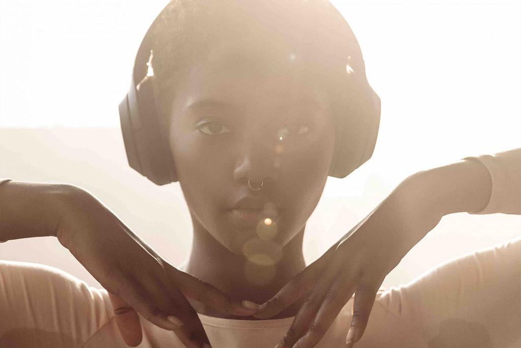 sony-headphones-thumb
